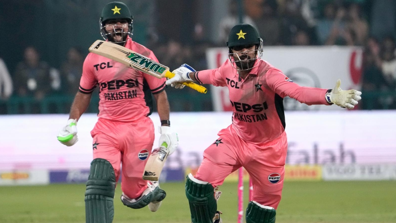 PAK vs ENG : ఆదివారం అద్భుతం చేసిన పాక్‌.. ఇంగ్లాండ్ పై సంచ‌ల‌న విజ‌యం.. న‌భూతో న‌భ‌విష్య‌త్..!