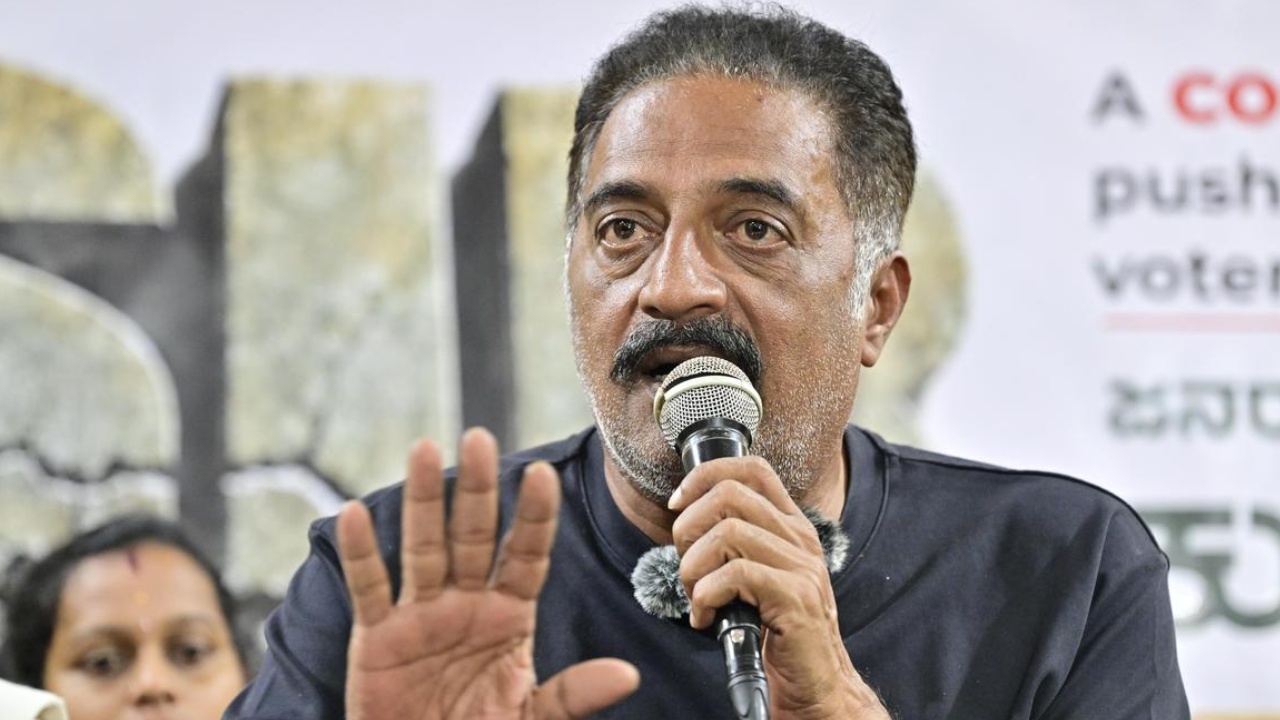 Prakash Raj : దేశంలో ‘సర్’ రద్దు చేయాలి.. జ్ఞానేశ్‌ కుమార్‌ వెంటనే రాజీనామా చేయాలి..
