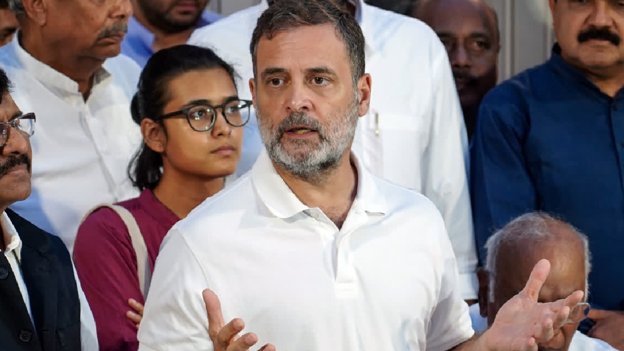 Rahul Gandhi: ఓటు మీది.. పోరాటం మీదే.. ప్రజలకు రాహుల్ పిలుపు.. నవంబర్ 1న భారీ నిరసన ర్యాలీ