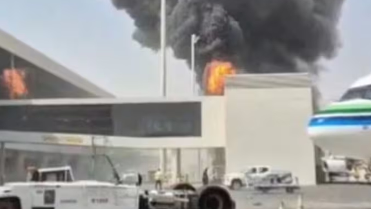 Riyadh Airport Missile Attack : సౌదీ అరేబియాలో భీకర దాడి.. 12 మంది మృతి.. స్పందించిన భారత్.. రంగంలోకి అమెరికా?