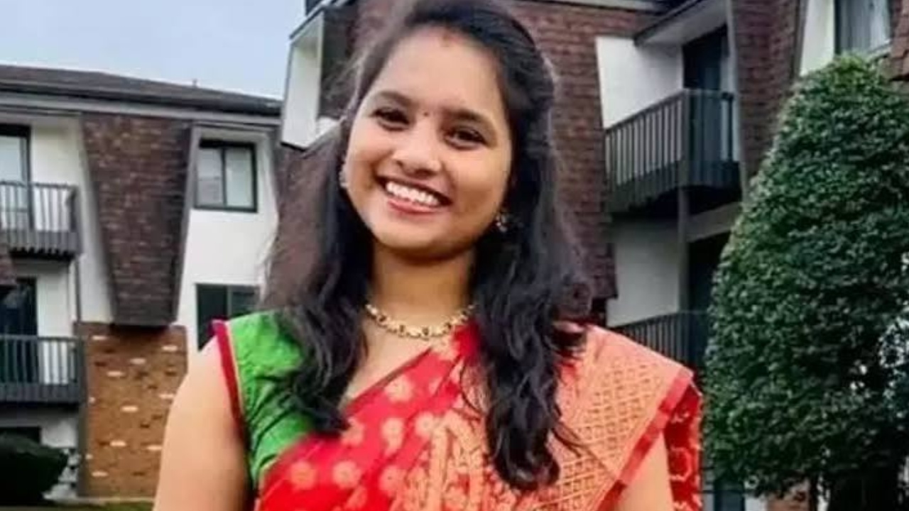 Road accident in America : అమెరికాలో ఘోర రోడ్డు ప్రమాదం.. తెలంగాణ మహిళ మృతి