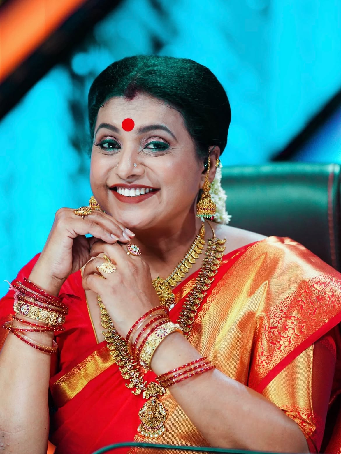 Roja Selvamani Latest Looks in Silk Saree