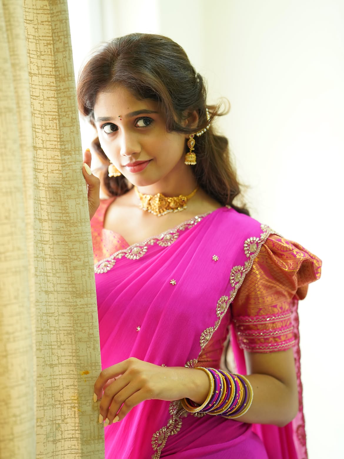 Irumudi Actress Sam Shares Photos in Traditional Looks