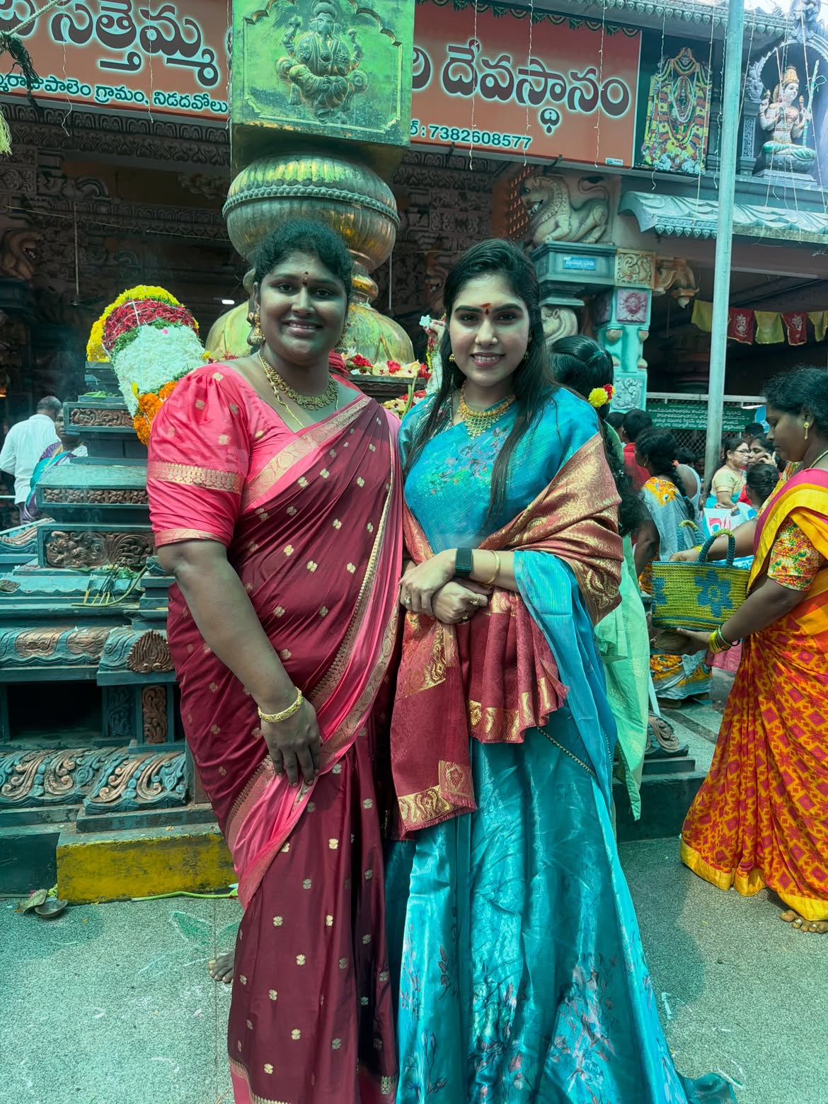 Jabardasth Satya Sri Visits Nidadavolu Kota Sattemma Thalli Temple