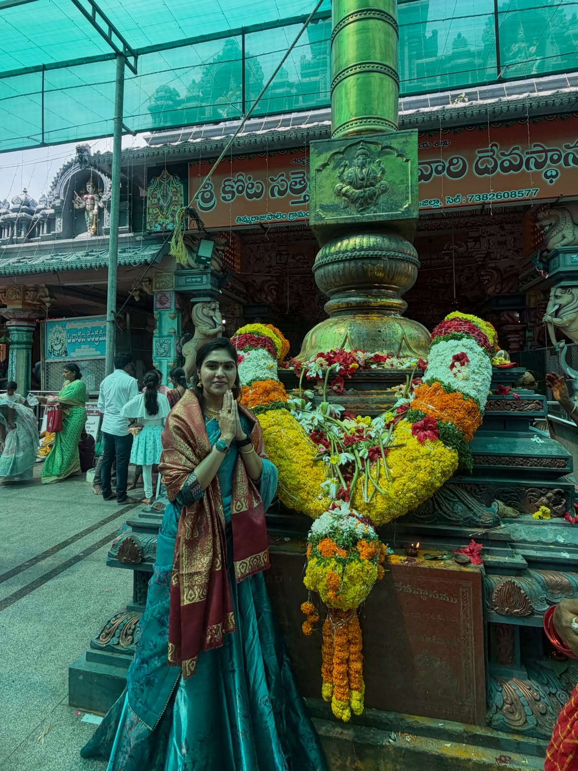 Jabardasth Satya Sri Visits Nidadavolu Kota Sattemma Thalli Temple