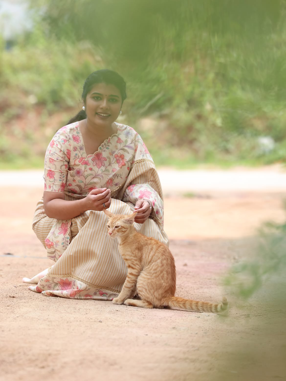 Sharanya Pradeep Cute Photos with Pet Cat
