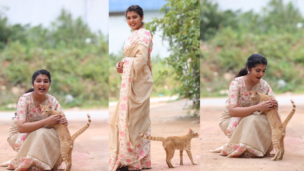 Sharanya Pradeep Cute Photos with Pet Cat