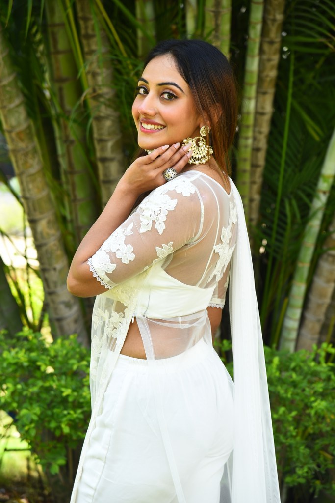 Shreyasi Sen Stunning Looks in White Dress