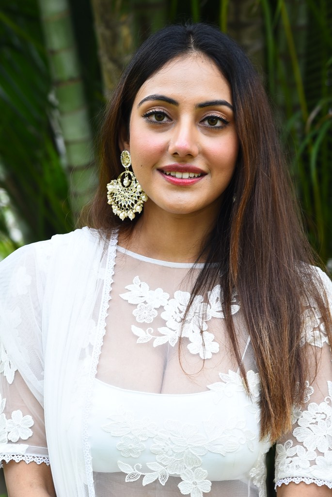 Shreyasi Sen Stunning Looks in White Dress