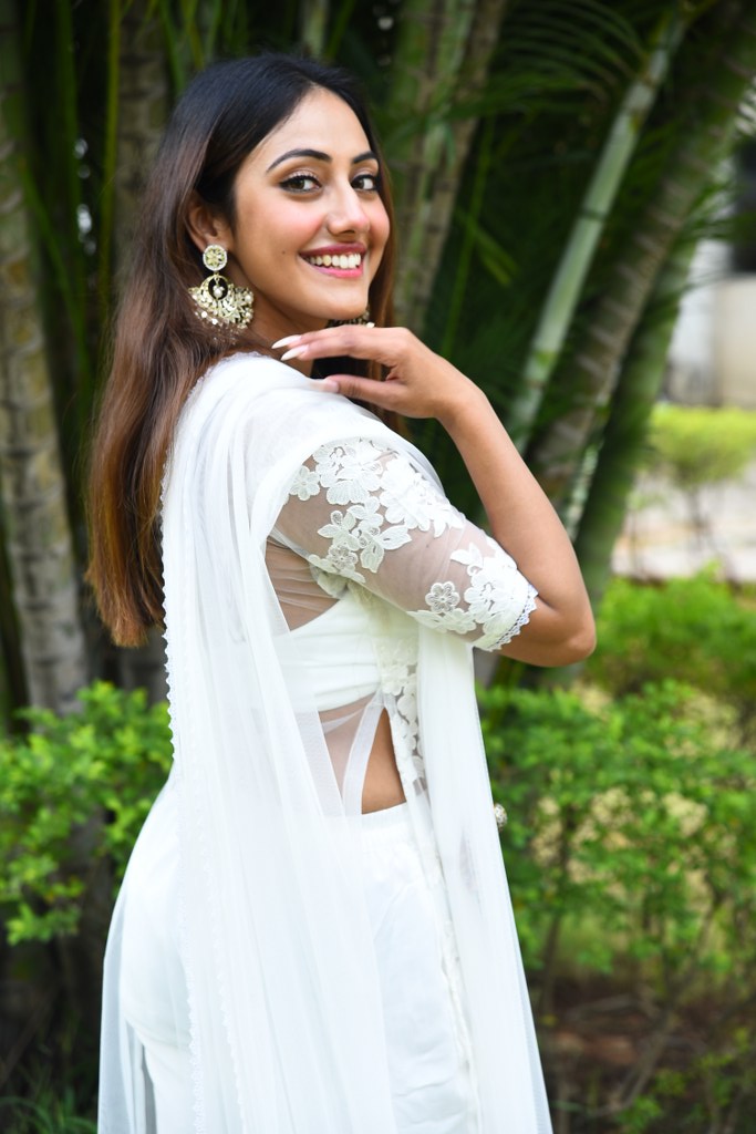 Shreyasi Sen Stunning Looks in White Dress