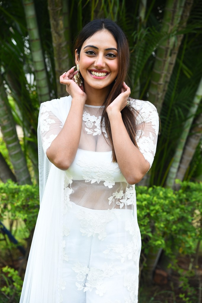 Shreyasi Sen Stunning Looks in White Dress