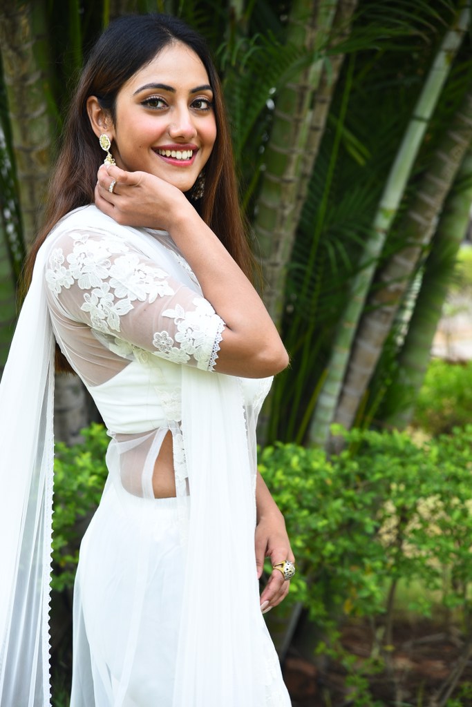 Shreyasi Sen Stunning Looks in White Dress