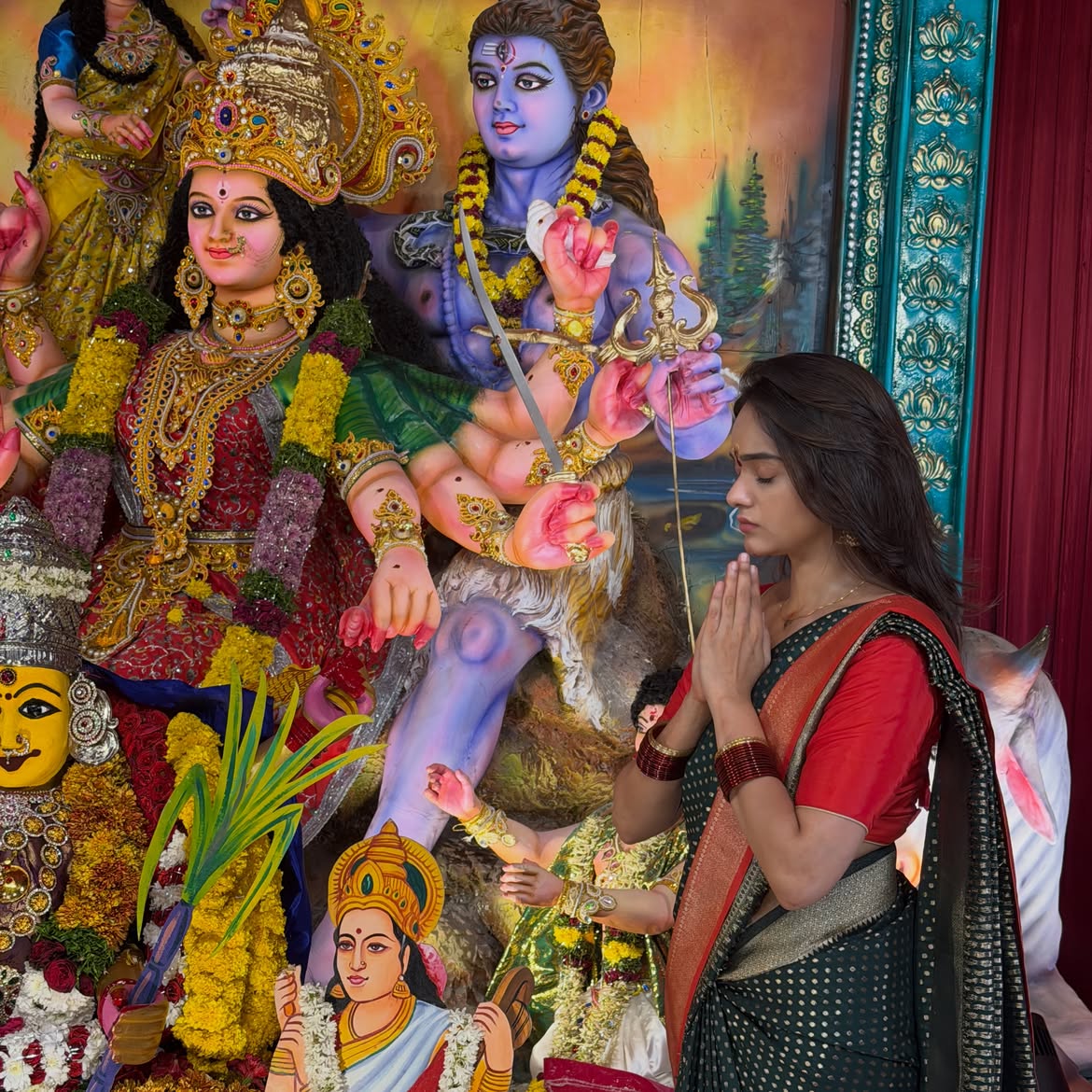Sri Satya Visits Kanakadurga Mandapam in Vijayavada