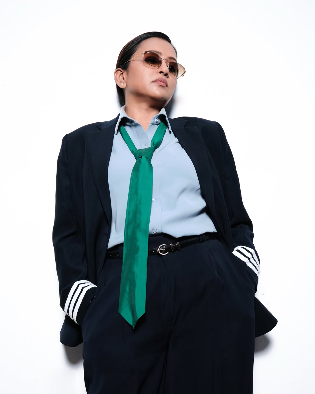 Anchor Suma Kanakala Boss Looks