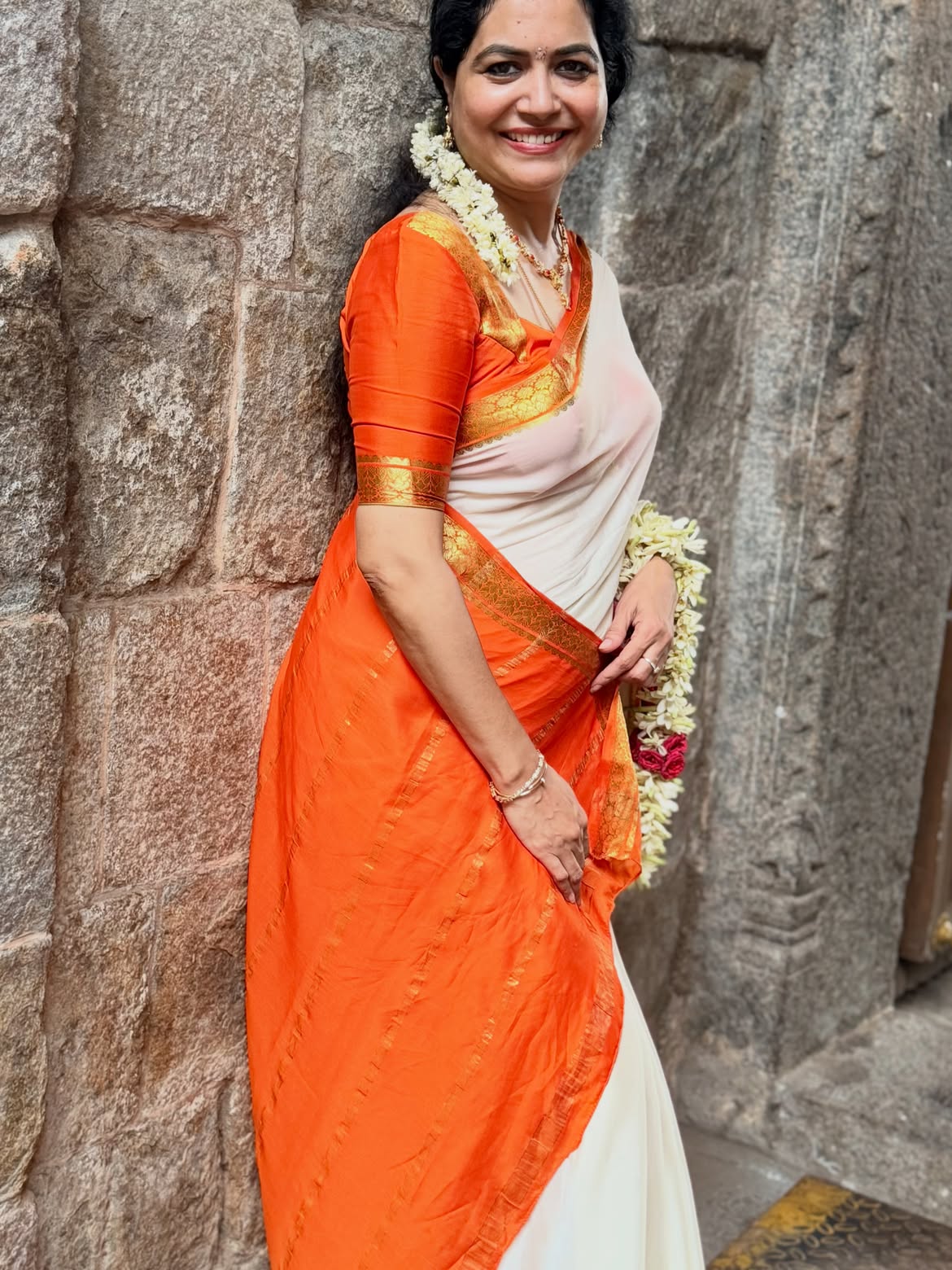 Singer Sunitha Visits Tamilnadu Temples