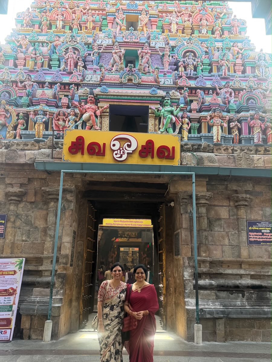 Singer Sunitha Visits Tamilnadu Temples