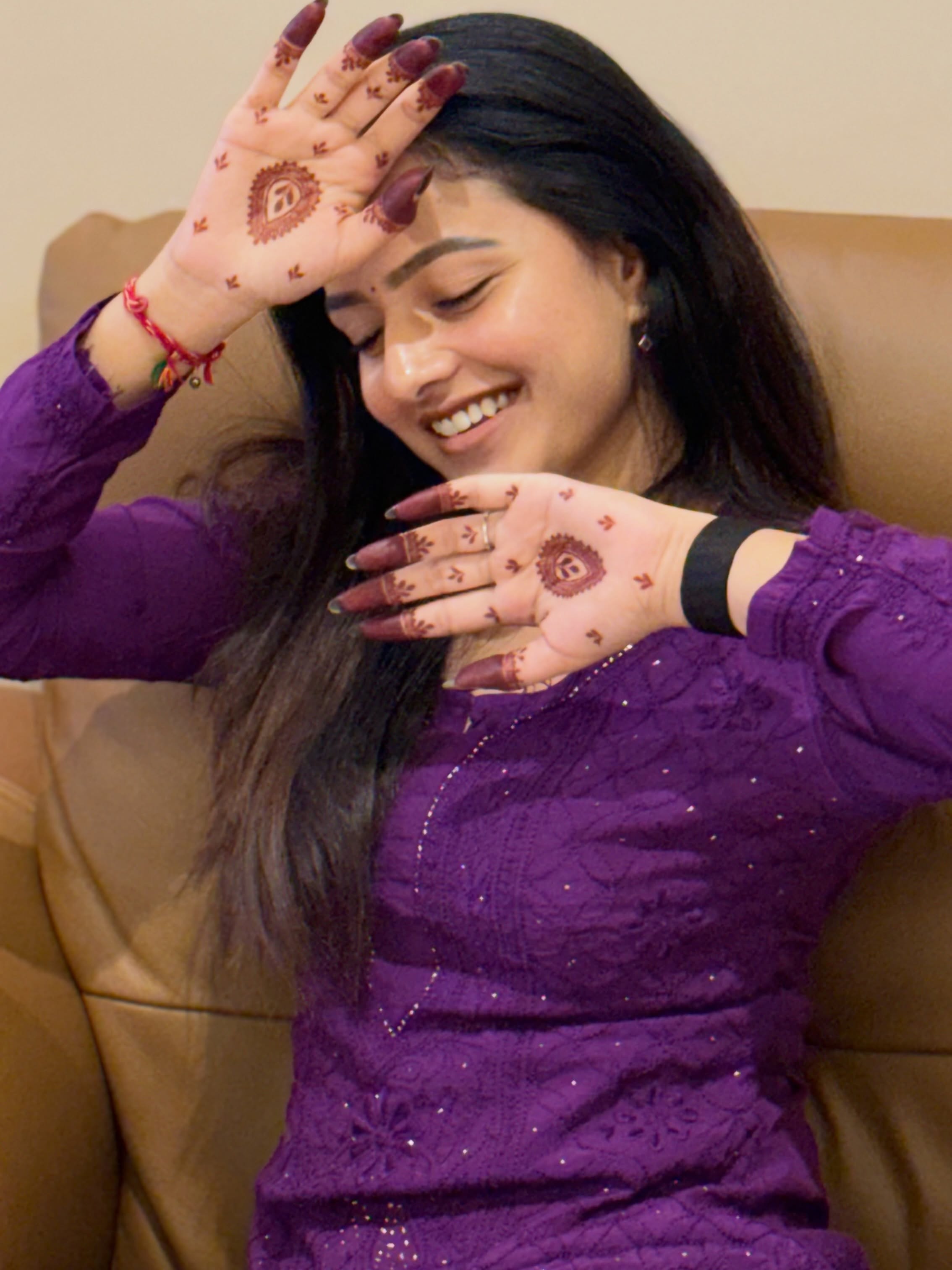 Vaishnavi Chaitanya Poses with Mehendi