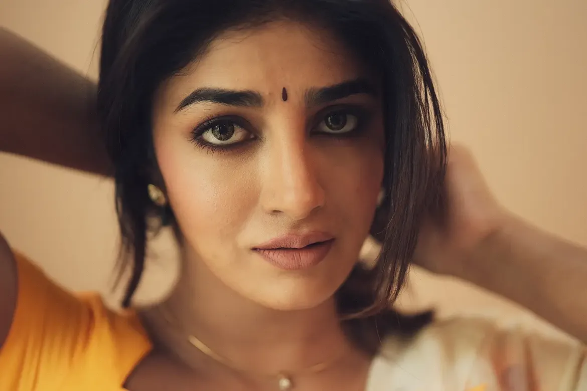 Dimple Hayathi Stunning Looks in Saree