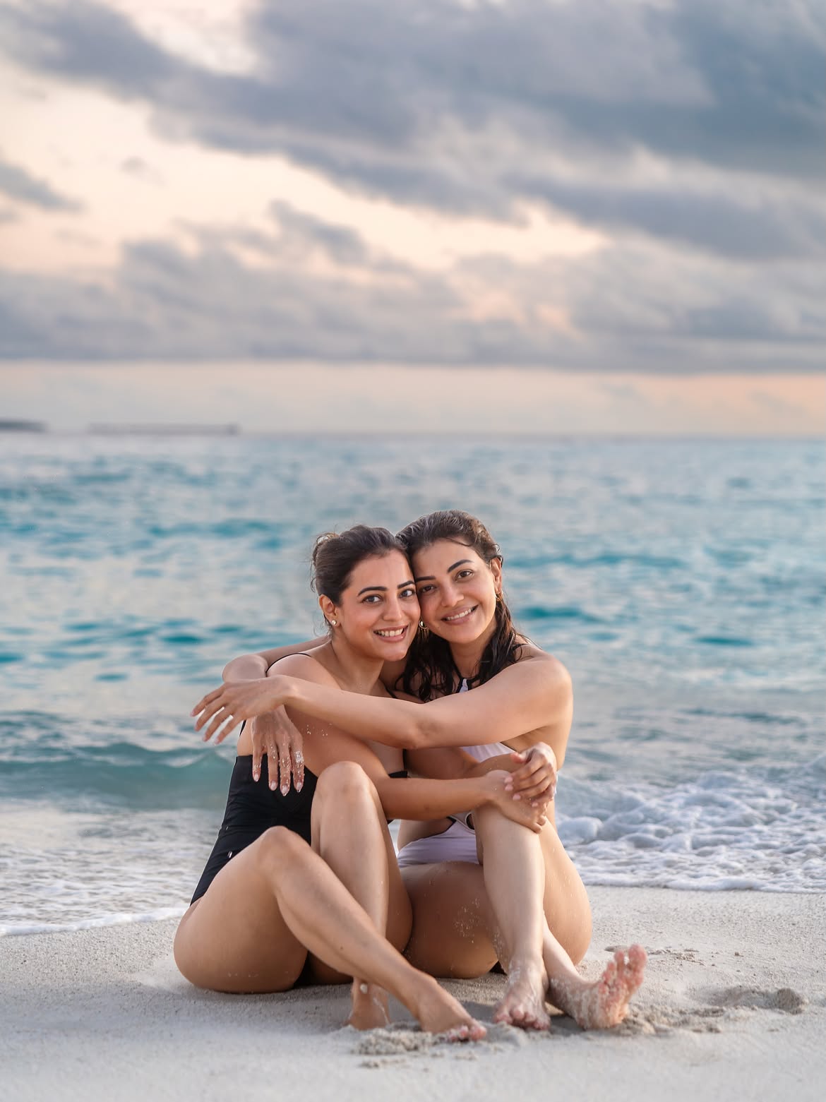 Kajal Aggarwal Wishes her Sister Nisha Aggarwal with Special Photos