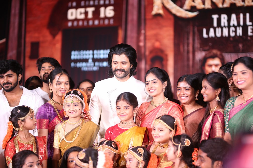 Vijay Deverakonda Rashmika Mandanna Ranabaali Trailer Launch Event