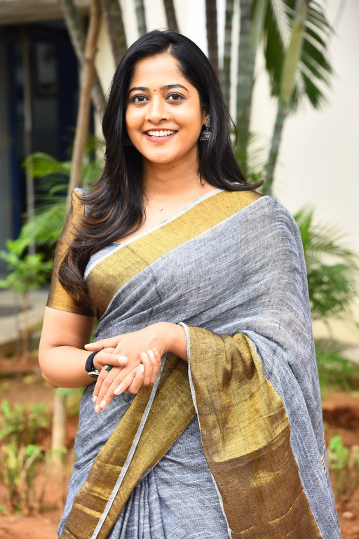 Shravani Reddy Stunning Looks in Saree at Rudravanam PS