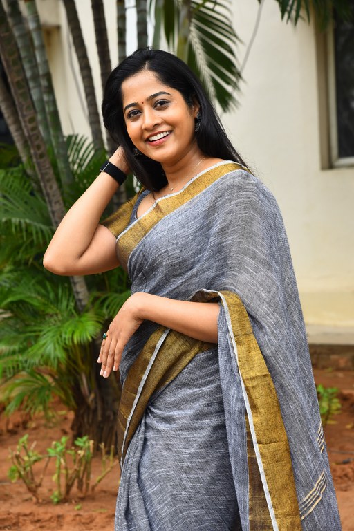 Shravani Reddy Stunning Looks in Saree at Rudravanam PS