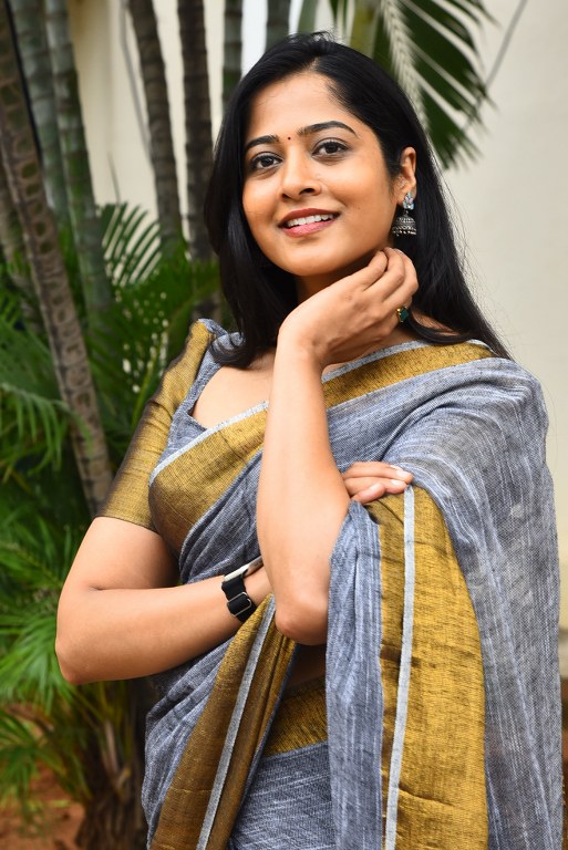 Shravani Reddy Stunning Looks in Saree at Rudravanam PS