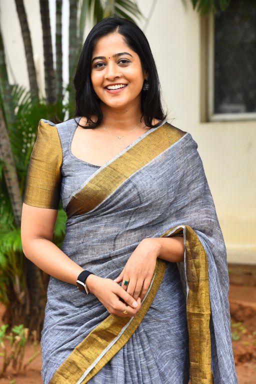 Shravani Reddy Stunning Looks in Saree at Rudravanam PS