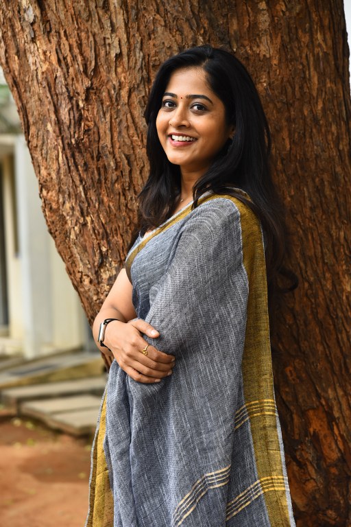 Shravani Reddy Stunning Looks in Saree at Rudravanam PS