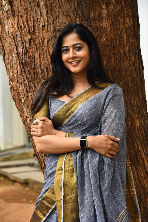 Shravani Reddy Stunning Looks in Saree at Rudravanam PS