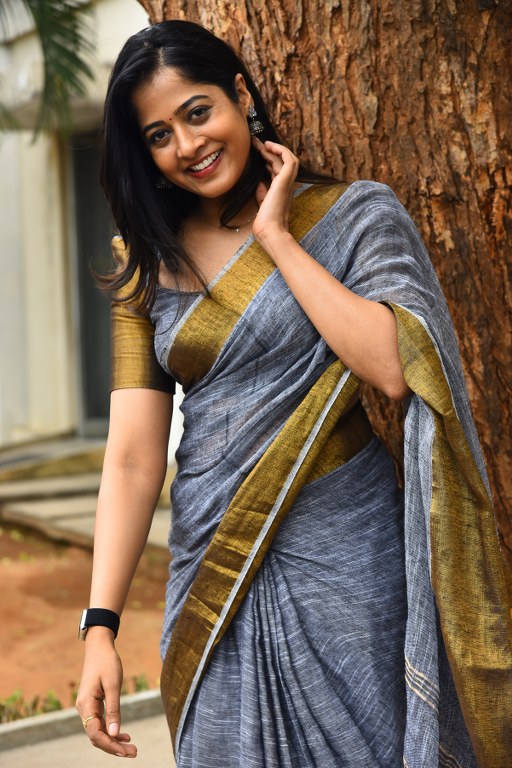 Shravani Reddy Stunning Looks in Saree at Rudravanam PS