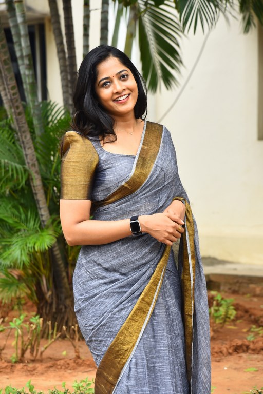 Shravani Reddy Stunning Looks in Saree at Rudravanam PS